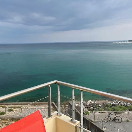 Appartement Cosy Les Pieds Dans L'Eau, Vue Mer Exceptionnelle Крозон Екстериор снимка